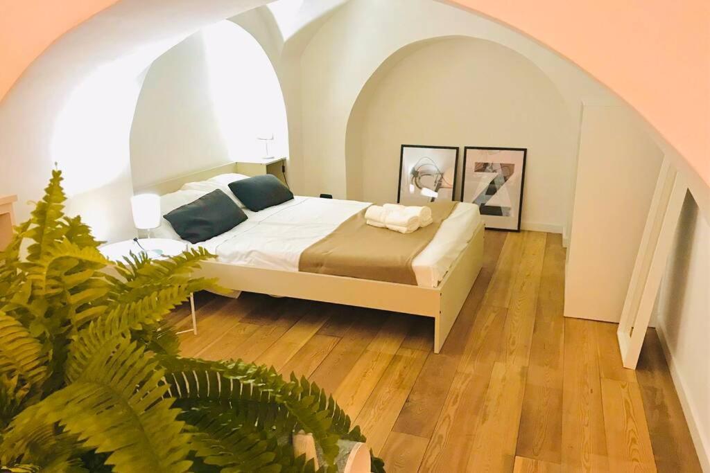 Вілла Oli'S Charming House Катанія Екстер'єр фото